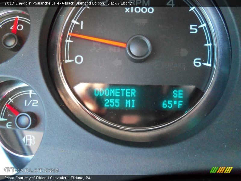 Black / Ebony 2013 Chevrolet Avalanche LT 4x4 Black Diamond Edition