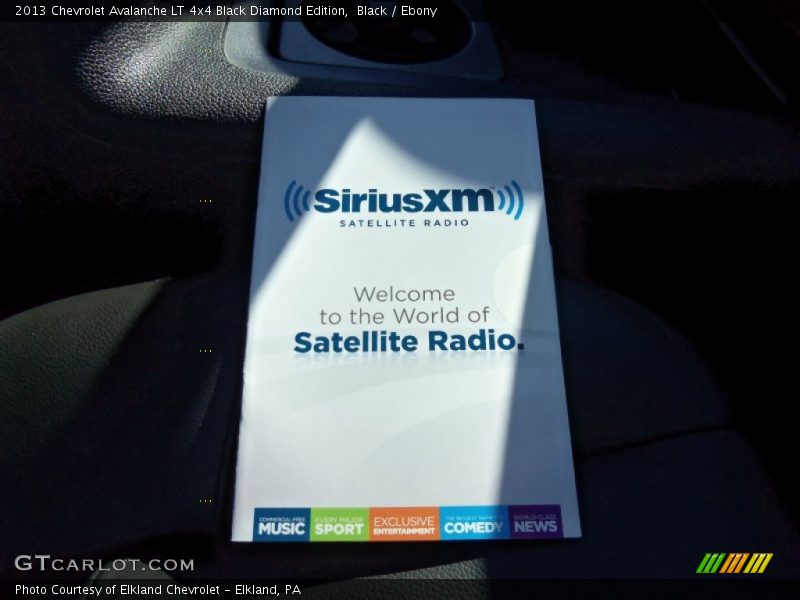 Black / Ebony 2013 Chevrolet Avalanche LT 4x4 Black Diamond Edition