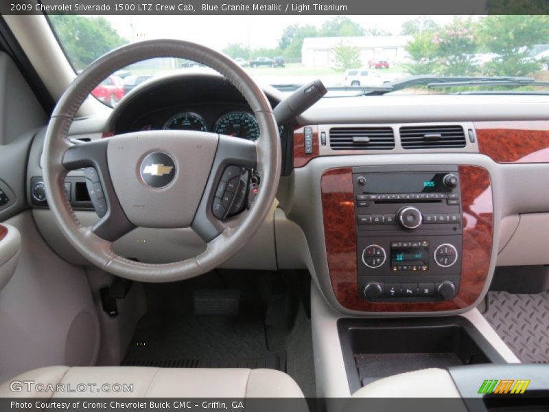 Dashboard of 2009 Silverado 1500 LTZ Crew Cab