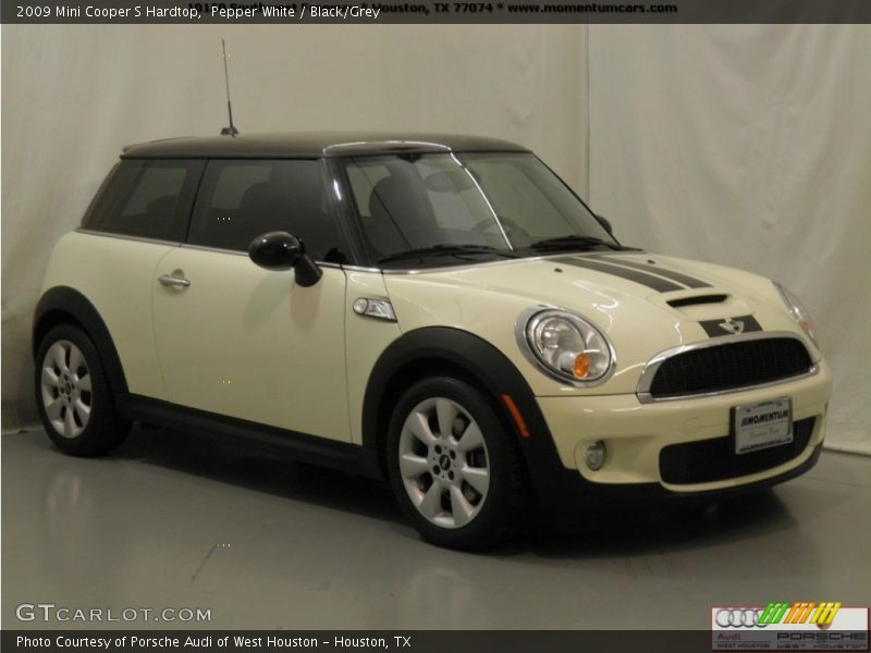 Pepper White / Black/Grey 2009 Mini Cooper S Hardtop