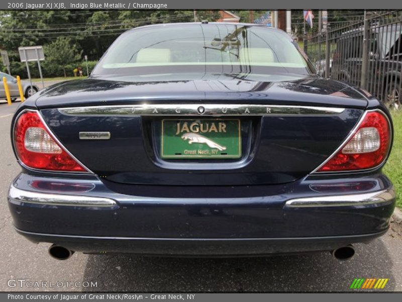 Indigo Blue Metallic / Champagne 2006 Jaguar XJ XJ8