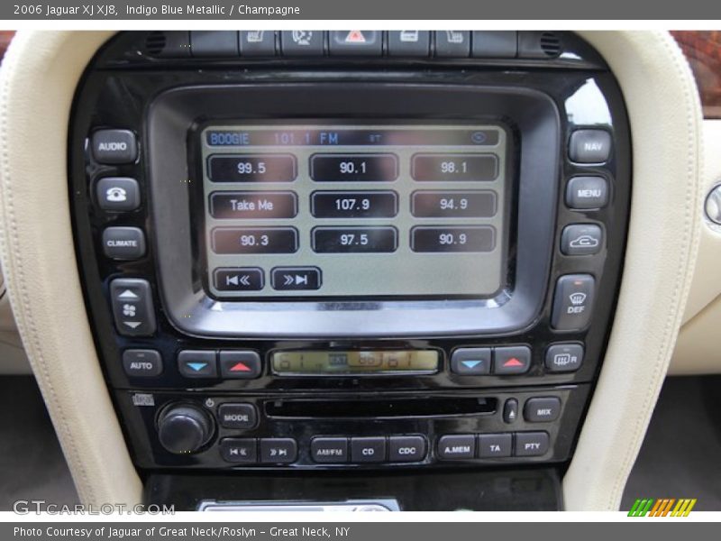 Controls of 2006 XJ XJ8