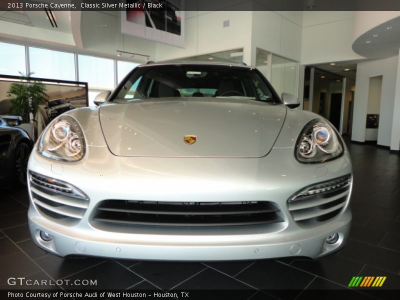 Classic Silver Metallic / Black 2013 Porsche Cayenne