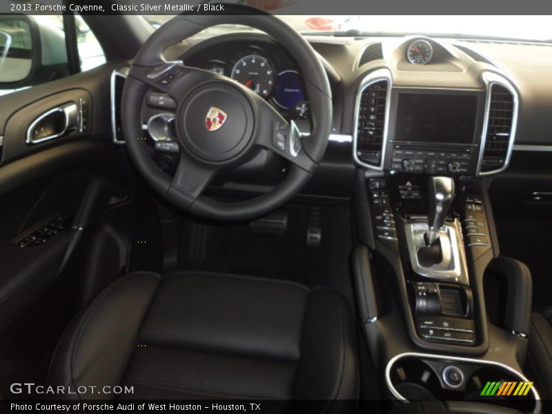 Classic Silver Metallic / Black 2013 Porsche Cayenne