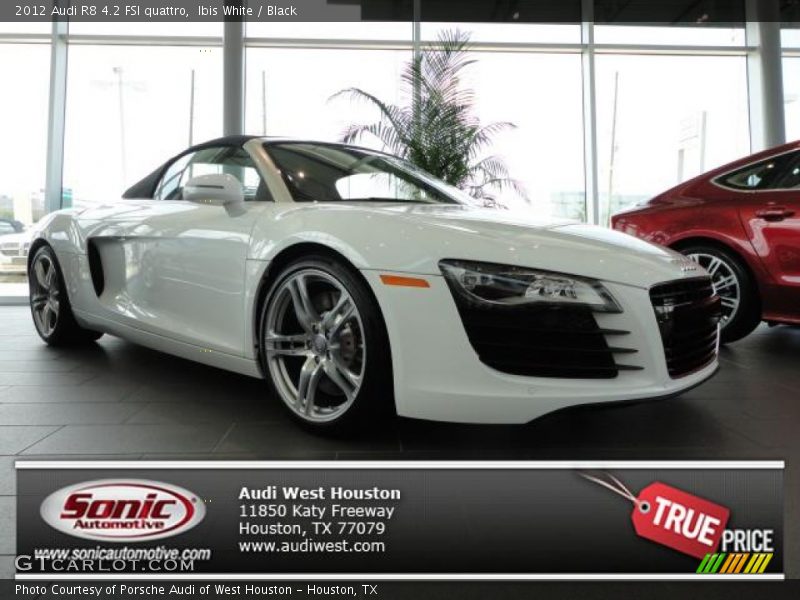 Ibis White / Black 2012 Audi R8 4.2 FSI quattro