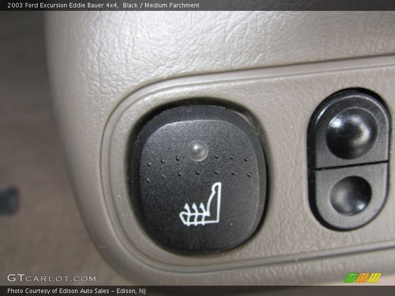 Controls of 2003 Excursion Eddie Bauer 4x4