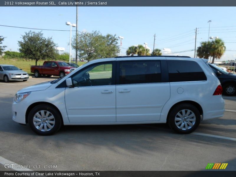 Calla Lily White / Sierra Sand 2012 Volkswagen Routan SEL