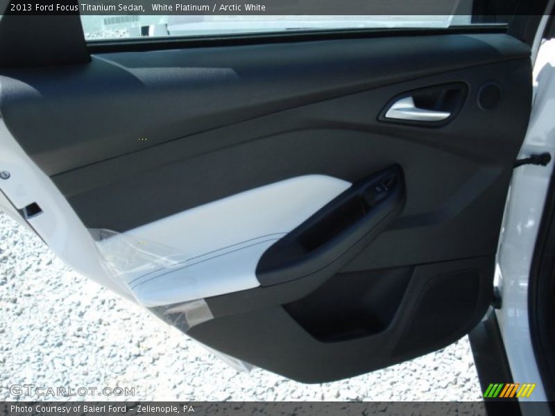 Door Panel of 2013 Focus Titanium Sedan