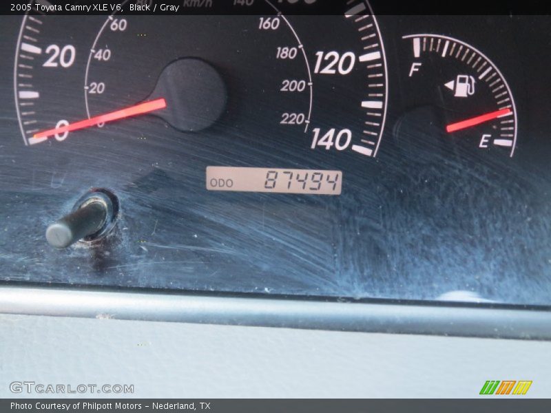 Black / Gray 2005 Toyota Camry XLE V6