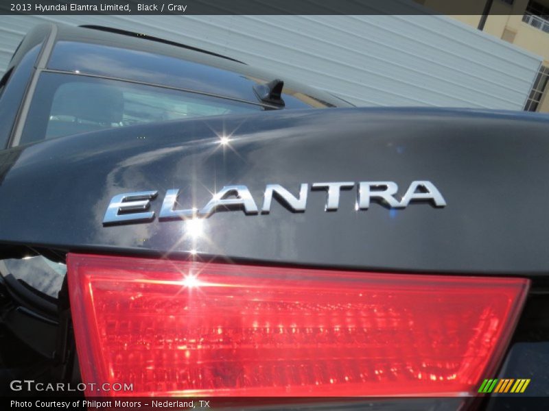 Black / Gray 2013 Hyundai Elantra Limited