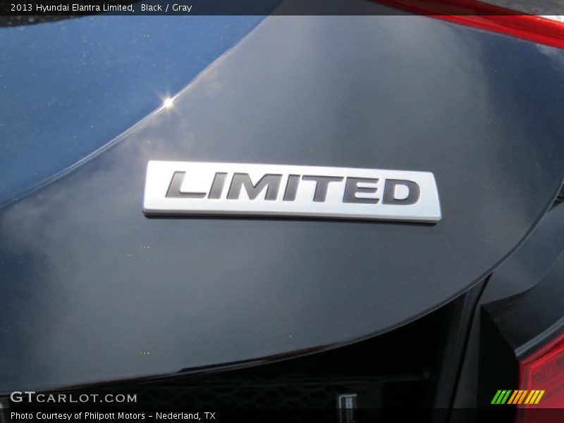 Black / Gray 2013 Hyundai Elantra Limited