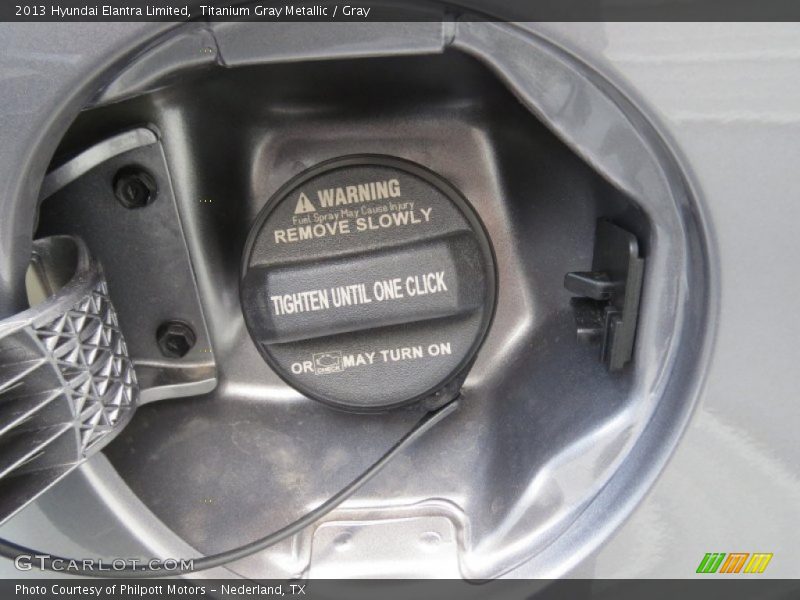 Titanium Gray Metallic / Gray 2013 Hyundai Elantra Limited