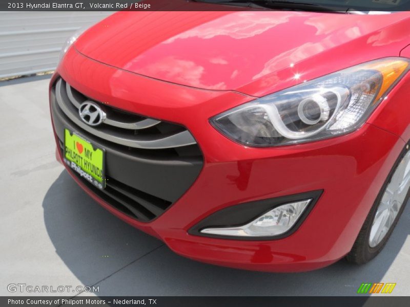 Volcanic Red / Beige 2013 Hyundai Elantra GT