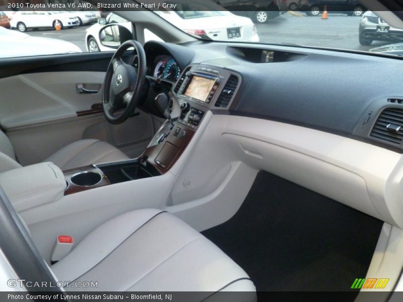 Blizzard White Pearl / Gray 2010 Toyota Venza V6 AWD