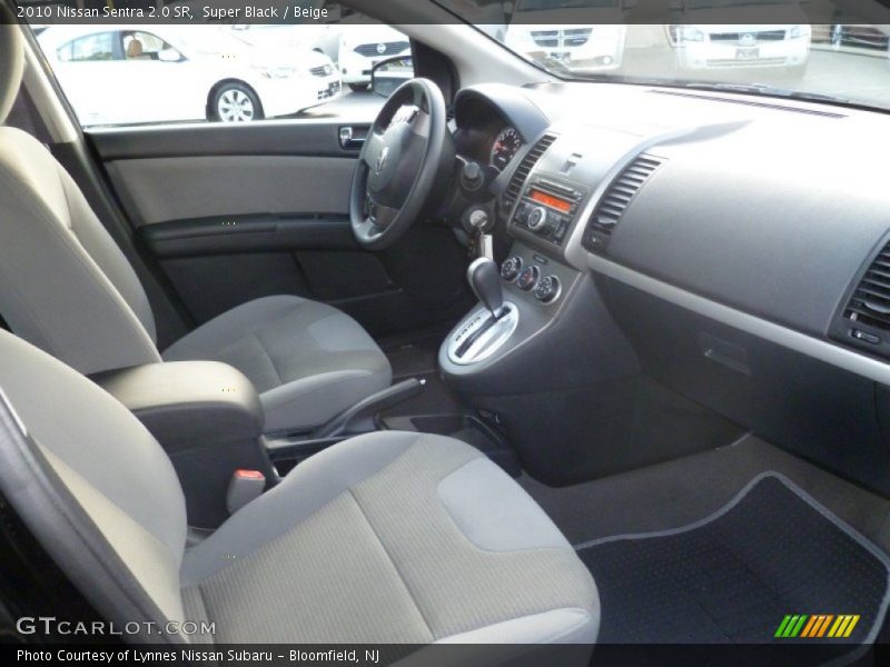 Super Black / Beige 2010 Nissan Sentra 2.0 SR