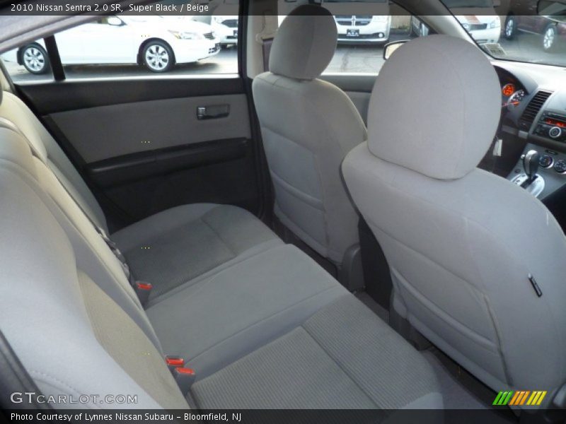 Super Black / Beige 2010 Nissan Sentra 2.0 SR
