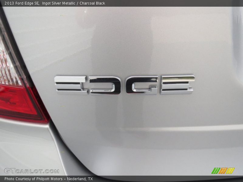 Ingot Silver Metallic / Charcoal Black 2013 Ford Edge SE