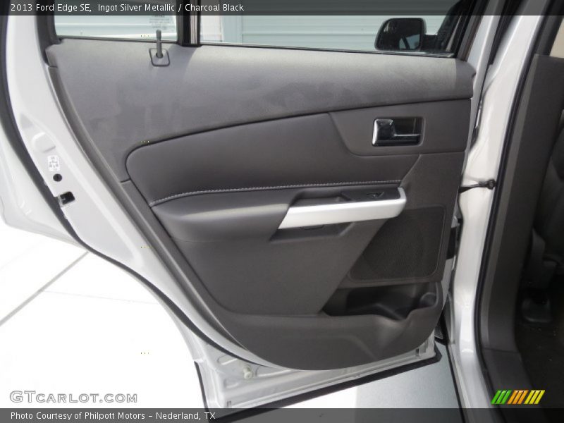 Ingot Silver Metallic / Charcoal Black 2013 Ford Edge SE