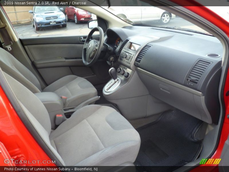 Red Alert / Charcoal 2009 Nissan Sentra 2.0 SR