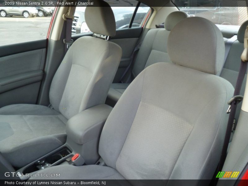 Red Alert / Charcoal 2009 Nissan Sentra 2.0 SR