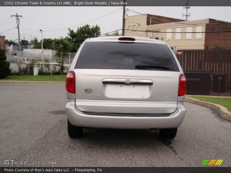 Bright Silver Metallic / Navy Blue 2002 Chrysler Town & Country LXi AWD