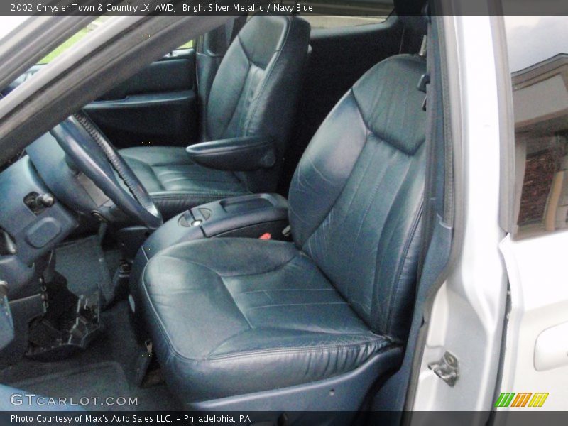 Front Seat of 2002 Town & Country LXi AWD