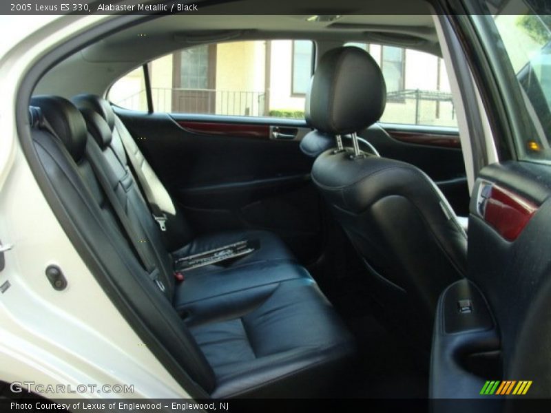 Alabaster Metallic / Black 2005 Lexus ES 330