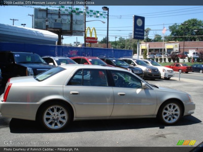 Gold Mist / Shale/Cocoa 2009 Cadillac DTS Premium Luxury