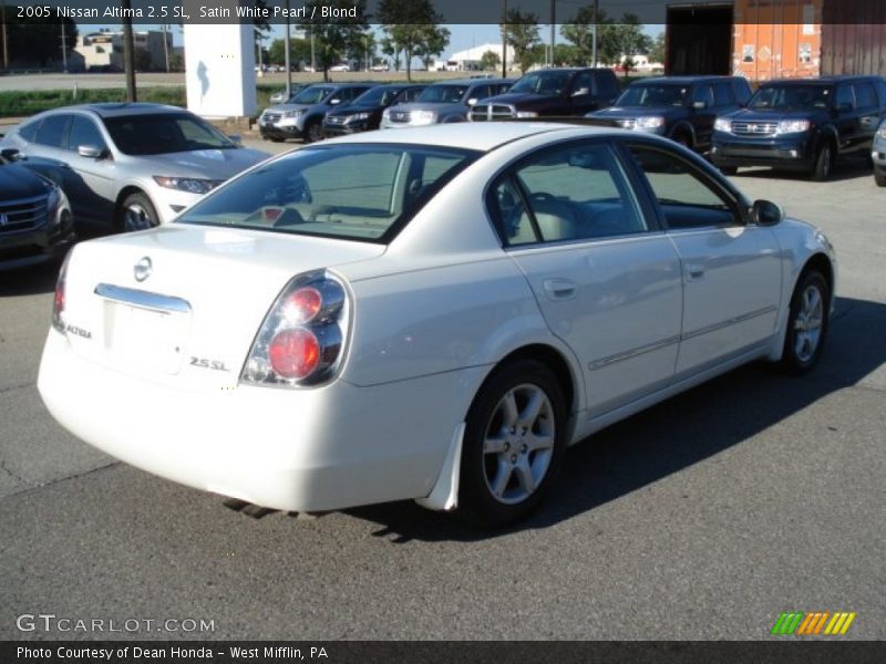 Satin White Pearl / Blond 2005 Nissan Altima 2.5 SL