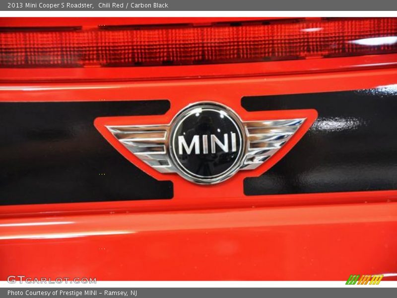 Chili Red / Carbon Black 2013 Mini Cooper S Roadster