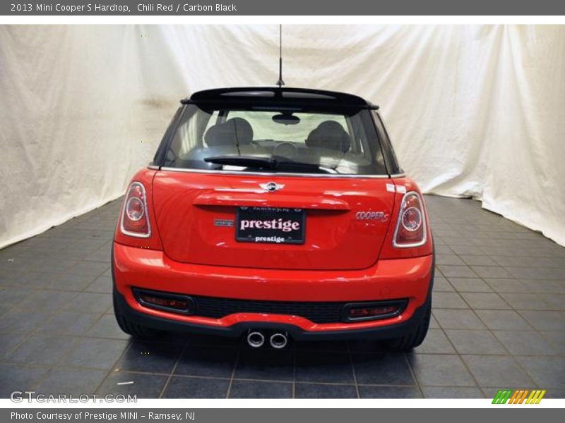 Chili Red / Carbon Black 2013 Mini Cooper S Hardtop