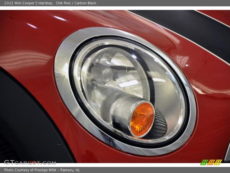 Chili Red / Carbon Black 2013 Mini Cooper S Hardtop
