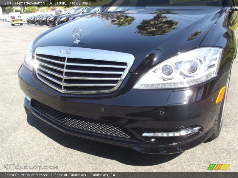 Black / Black 2013 Mercedes-Benz S 550 Sedan