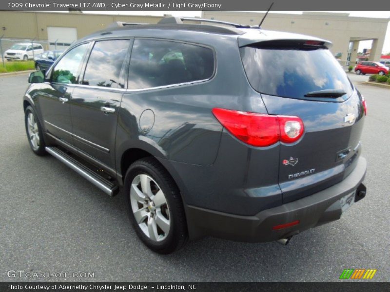 Cyber Gray Metallic / Light Gray/Ebony 2009 Chevrolet Traverse LTZ AWD