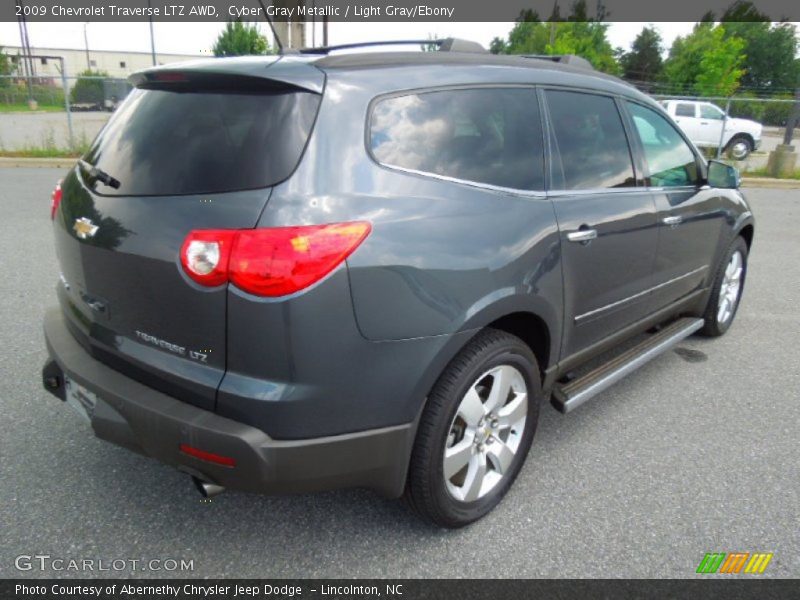 Cyber Gray Metallic / Light Gray/Ebony 2009 Chevrolet Traverse LTZ AWD