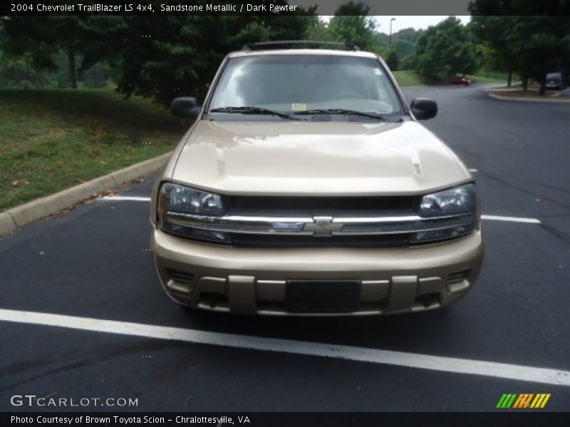 Sandstone Metallic / Dark Pewter 2004 Chevrolet TrailBlazer LS 4x4