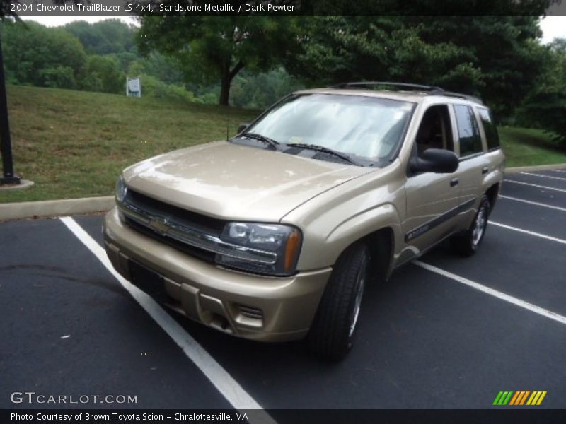 Sandstone Metallic / Dark Pewter 2004 Chevrolet TrailBlazer LS 4x4