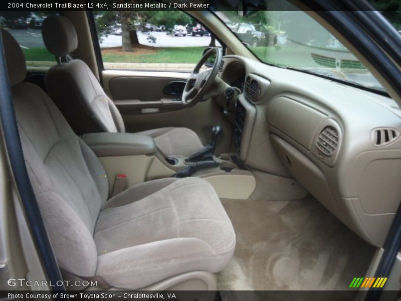 Sandstone Metallic / Dark Pewter 2004 Chevrolet TrailBlazer LS 4x4