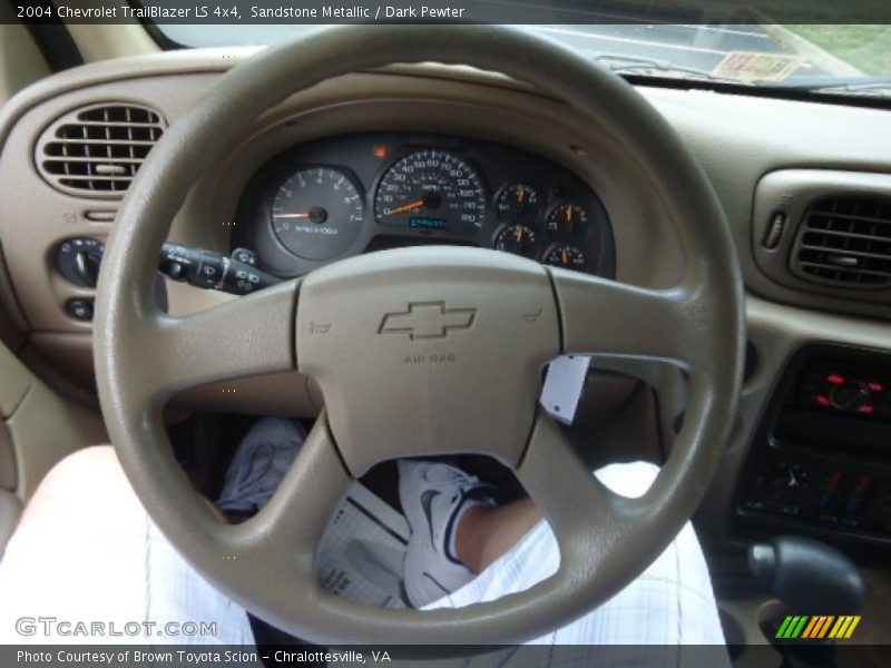 Sandstone Metallic / Dark Pewter 2004 Chevrolet TrailBlazer LS 4x4