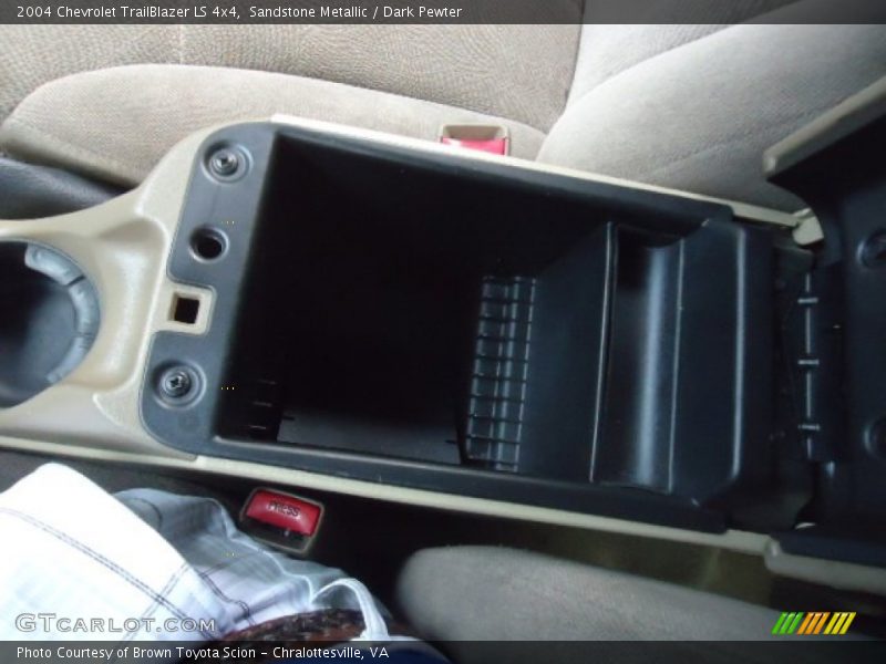 Sandstone Metallic / Dark Pewter 2004 Chevrolet TrailBlazer LS 4x4