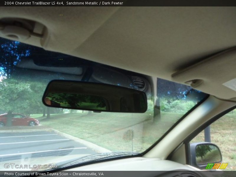 Sandstone Metallic / Dark Pewter 2004 Chevrolet TrailBlazer LS 4x4