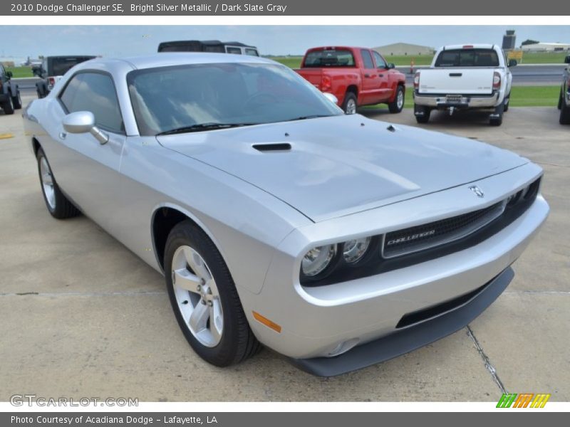 Bright Silver Metallic / Dark Slate Gray 2010 Dodge Challenger SE