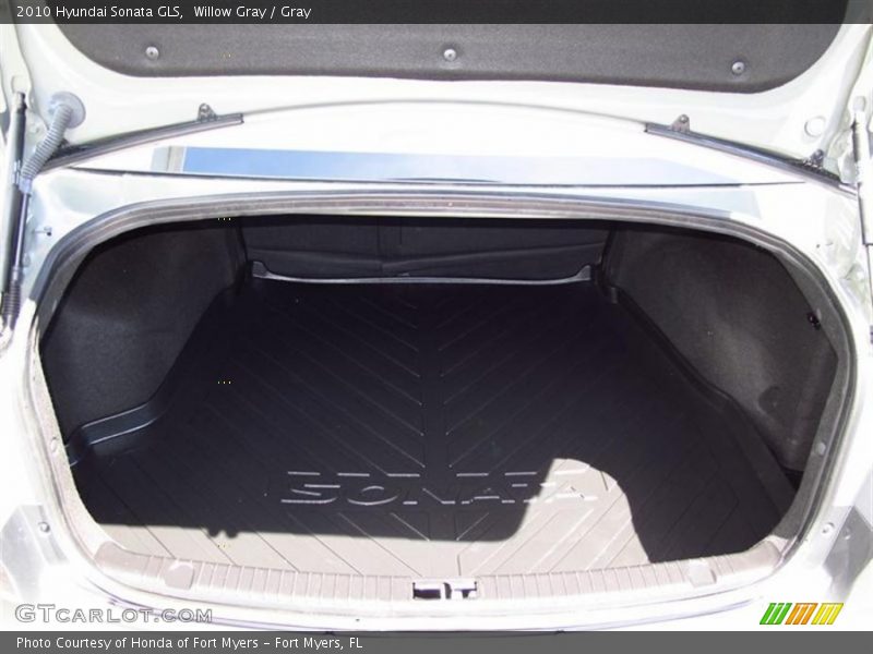 Willow Gray / Gray 2010 Hyundai Sonata GLS