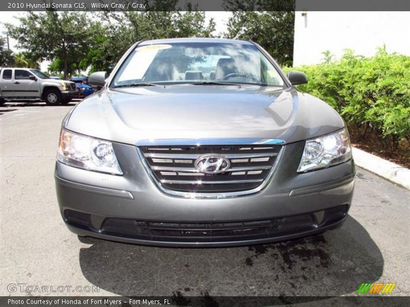 Willow Gray / Gray 2010 Hyundai Sonata GLS