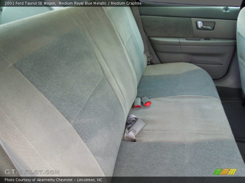 Medium Royal Blue Metallic / Medium Graphite 2001 Ford Taurus SE Wagon
