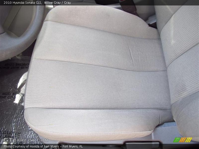 Willow Gray / Gray 2010 Hyundai Sonata GLS