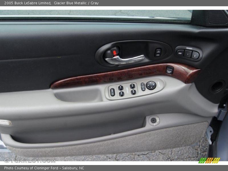 Glacier Blue Metallic / Gray 2005 Buick LeSabre Limited