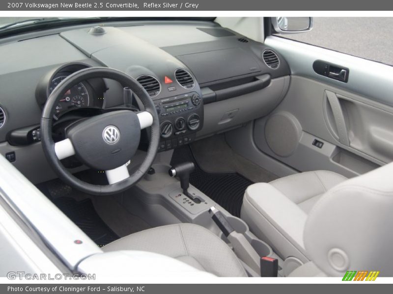 Reflex Silver / Grey 2007 Volkswagen New Beetle 2.5 Convertible