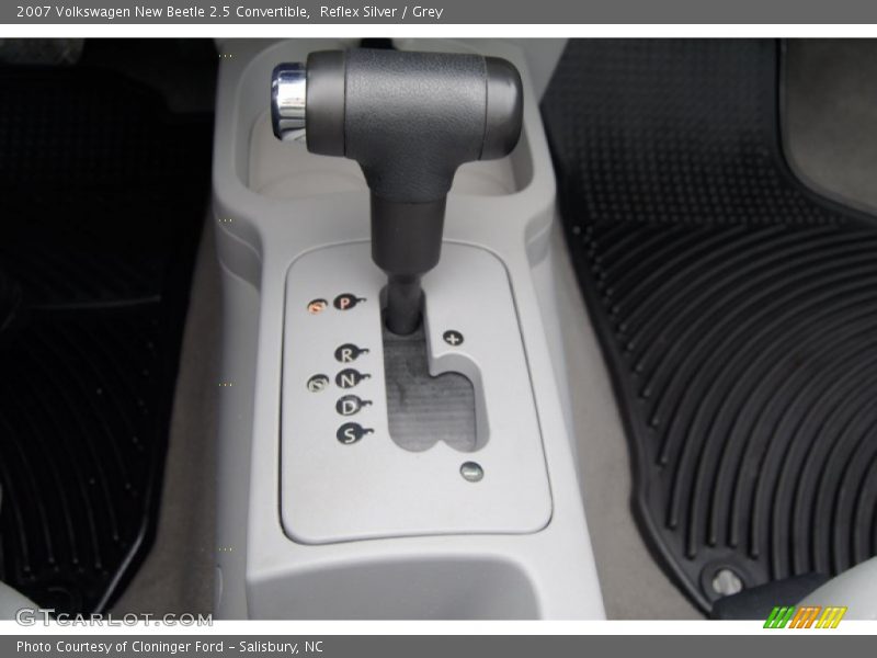 Reflex Silver / Grey 2007 Volkswagen New Beetle 2.5 Convertible