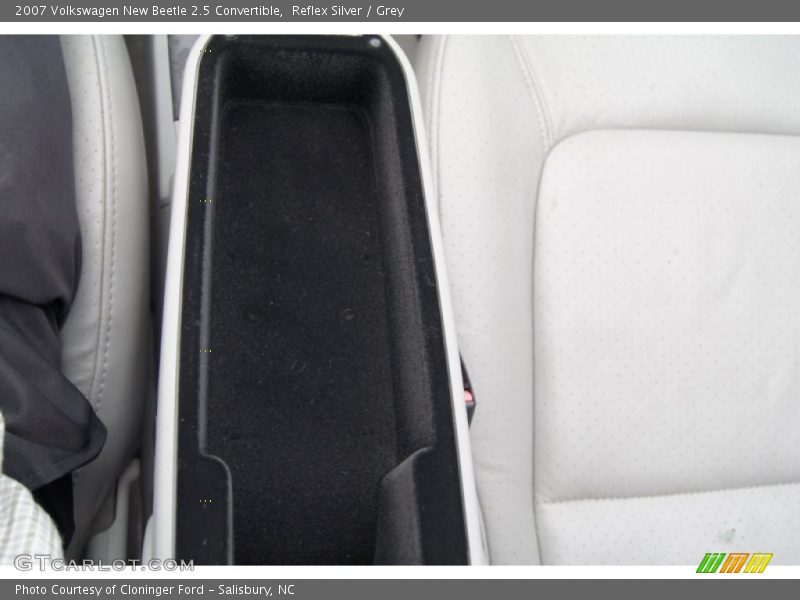 Reflex Silver / Grey 2007 Volkswagen New Beetle 2.5 Convertible